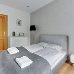 Stylowy Apartament 3City W Sopocie Z Trzema Sypialniami By Noclegi Renters