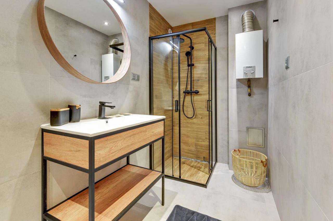 Apartament Stylowy 3city W Sopocie Z Trzema Sypialniami By Renters